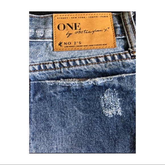 One Teaspoon - Picture 5 of 5